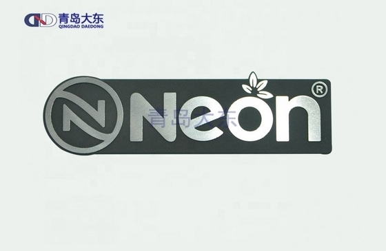 工業用包装 オーダーメイドデザインと素材のアルミ金属ラベル